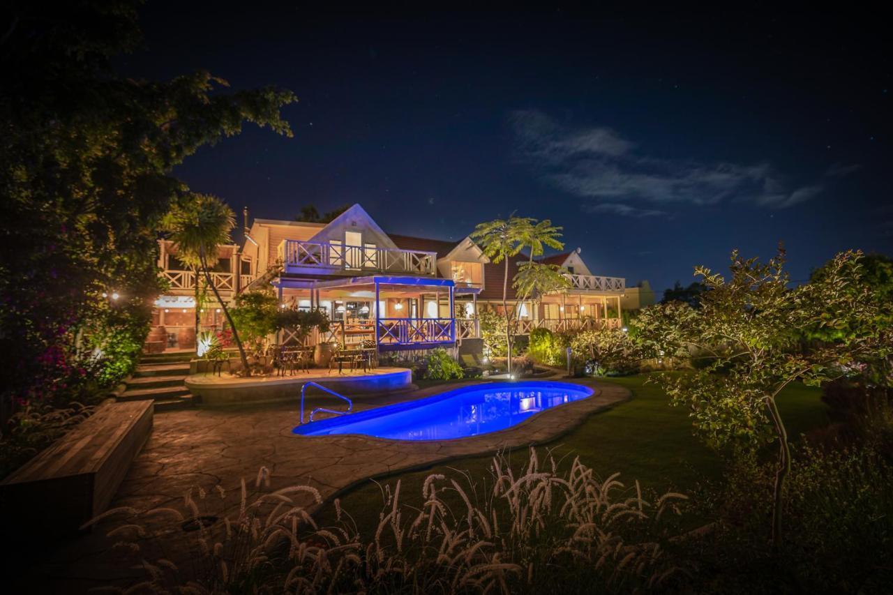 Yebo Boutique Guesthouse Somerset West Bagian luar foto