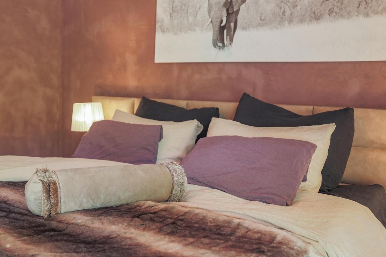 Yebo Boutique Guesthouse Somerset West Bagian luar foto