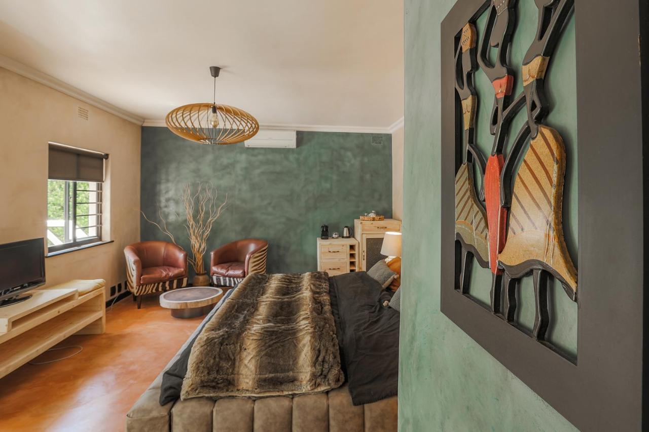 Yebo Boutique Guesthouse Somerset West Bagian luar foto