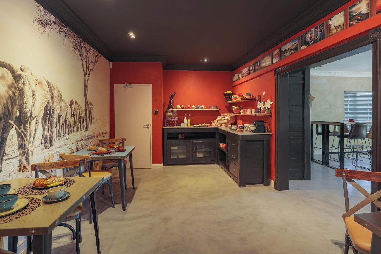 Yebo Boutique Guesthouse Somerset West Bagian luar foto