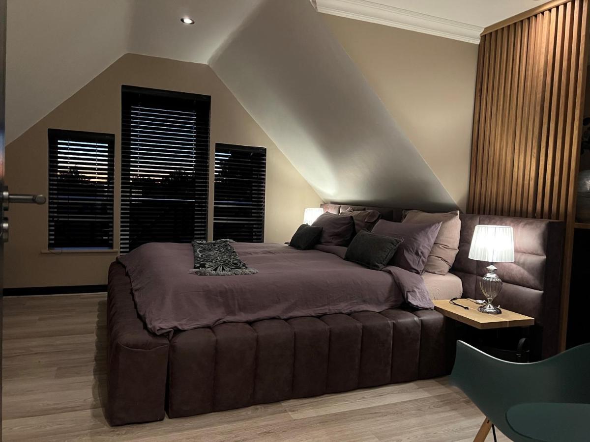Yebo Boutique Guesthouse Somerset West Bagian luar foto