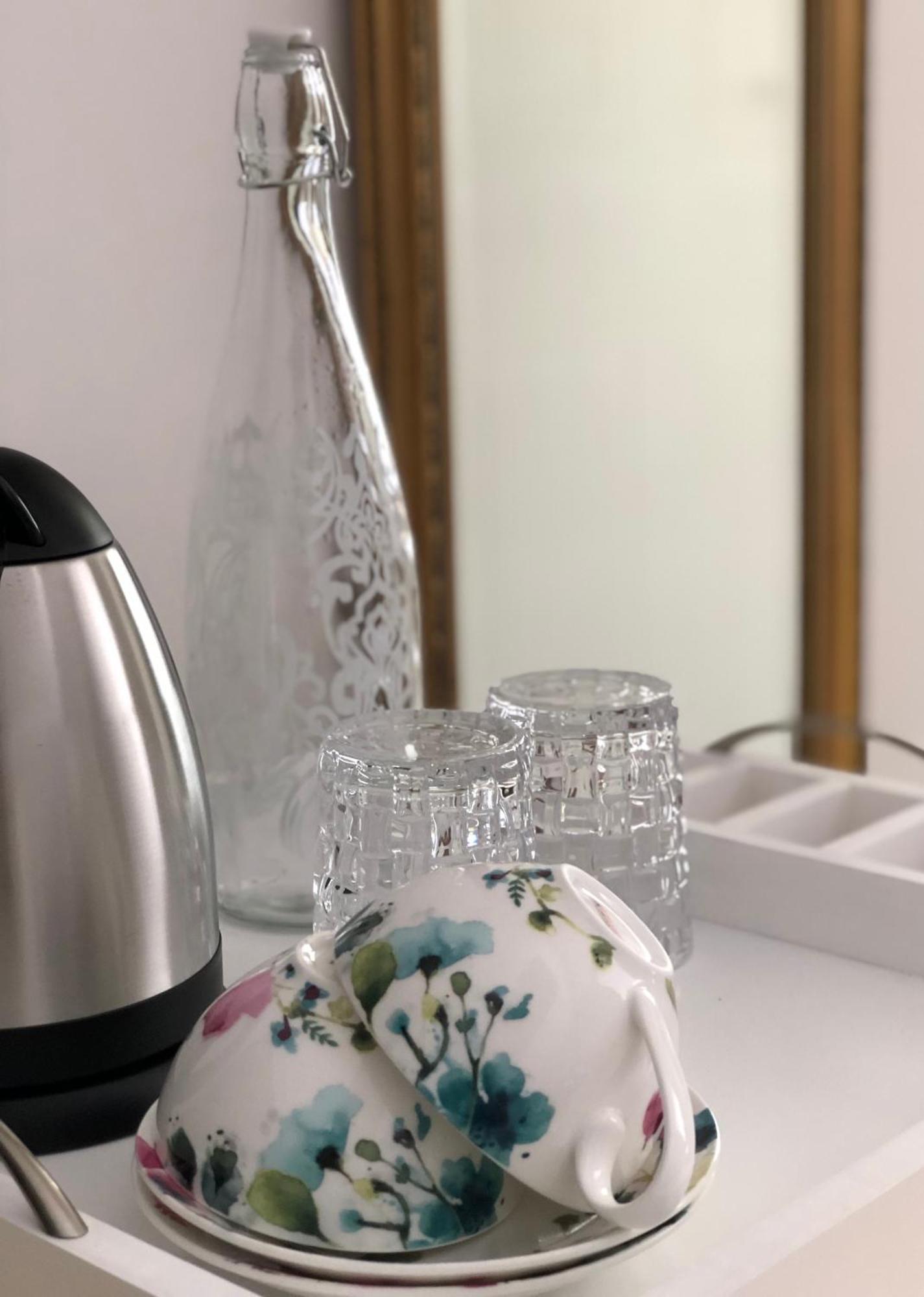 Yebo Boutique Guesthouse Somerset West Ruang foto